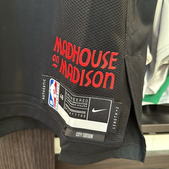 Nike DeMar DeRozan Chicago Bulls Authentic NBA Jersey - City Edition - Black 48 - Picture 4 of 6